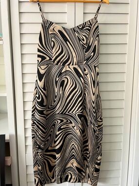 Windsor Black and Cream Swirl Print Mini Dress